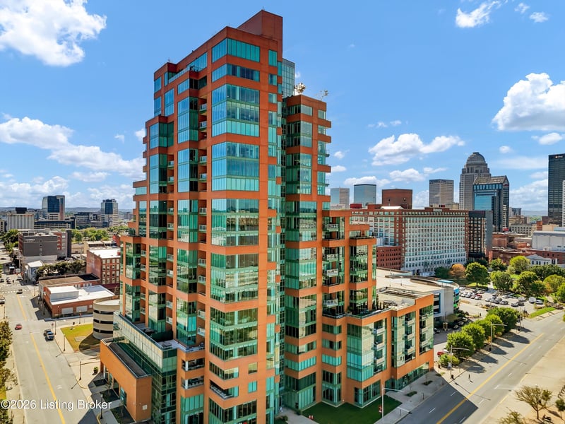 222 E Witherspoon St #1101, Louisville, KY 40202