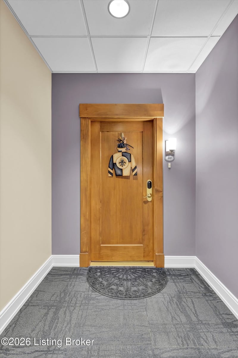 222 E Witherspoon St #1101, Louisville, KY 40202