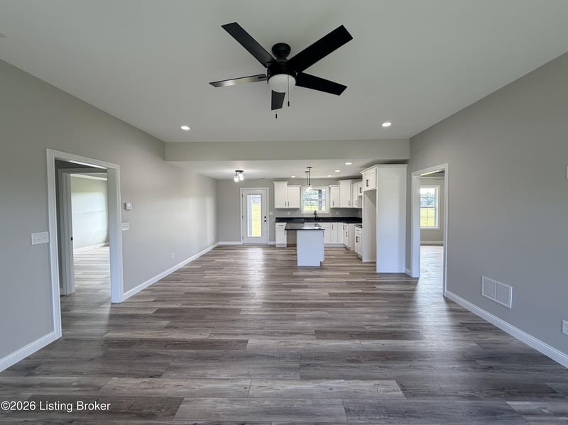 222 Open Meadow Dr, Bardstown, KY 40004