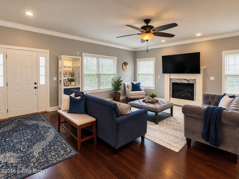 222 Royal Birkdale Ct #222, Vine Grove, KY 40175