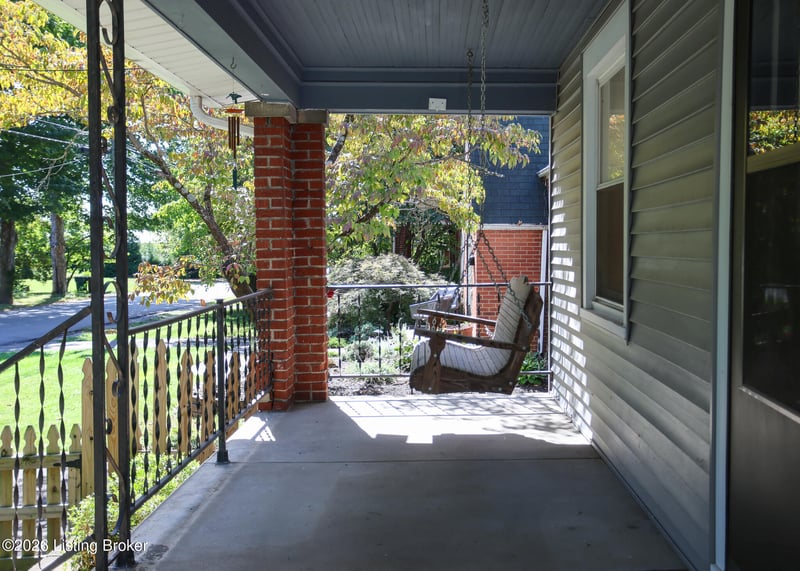 2221 Beargrass Ave, Louisville, KY 40218