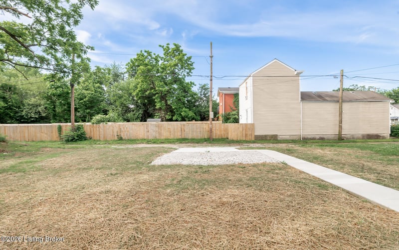 2226 Magazine St, Louisville, KY 40211
