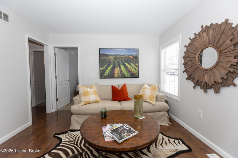 226 Fairview St, Pleasureville, KY 40057