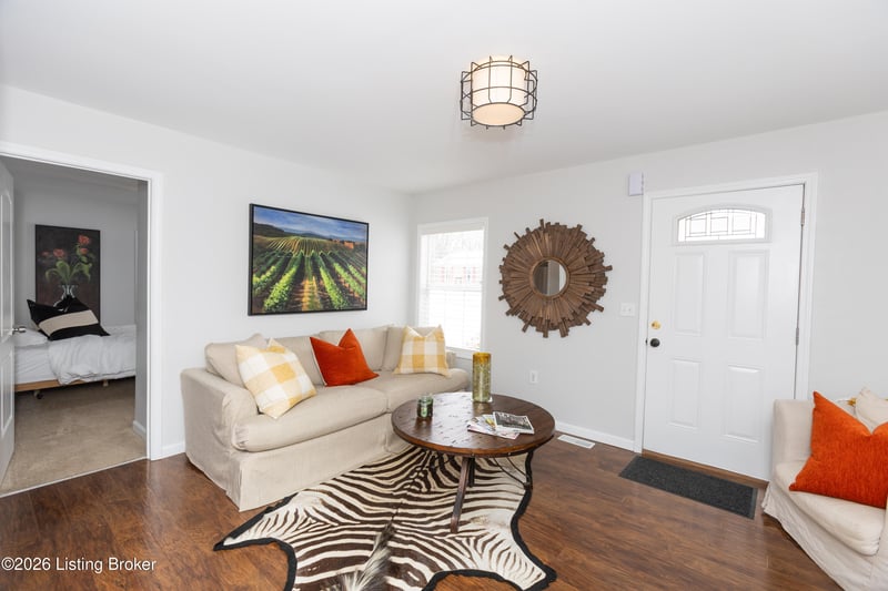 226 Fairview St, Pleasureville, KY 40057
