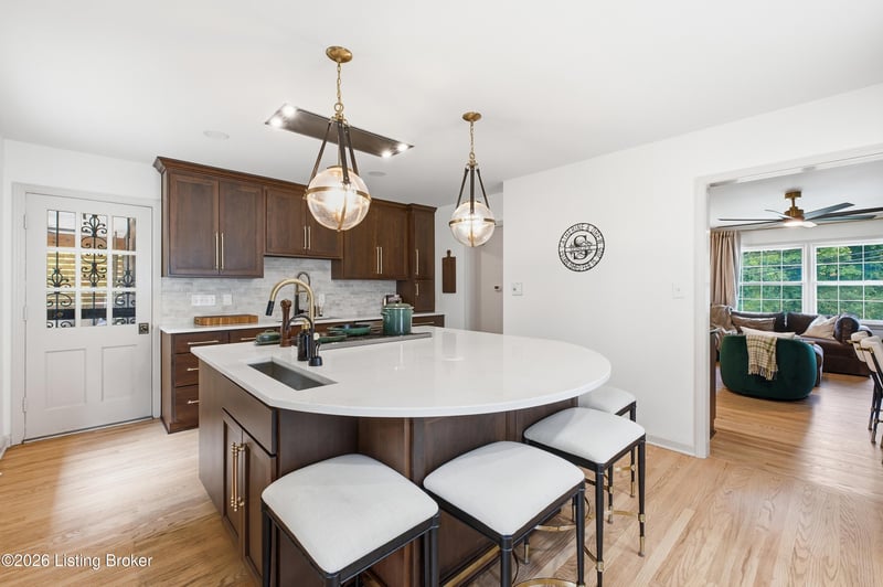 226 N Birchwood Ave, Louisville, KY 40206