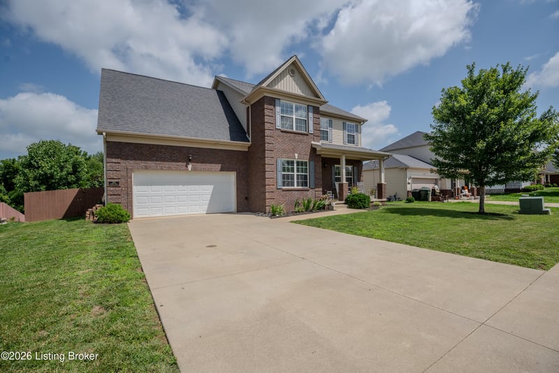 226 Sangria Dr, Vine Grove, KY 40175