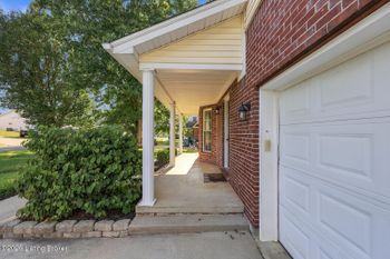2262 Clearwater Dr, Lawrenceburg, KY 40342