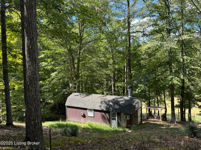 2268 Gannaway Rd, Leitchfield, KY 42754