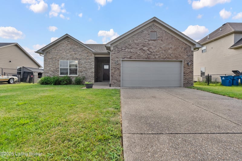 228 Mandarin Ct, Shepherdsville, KY 40165