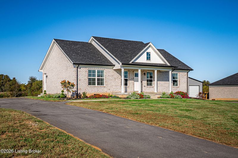 229 Cassidy Dr, Taylorsville, KY 40071