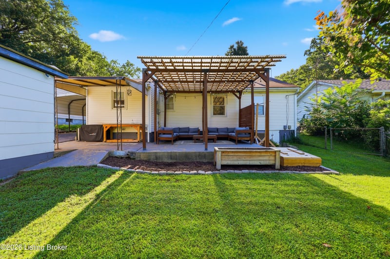 229 Webbmont Cir, Shelbyville, KY 40065
