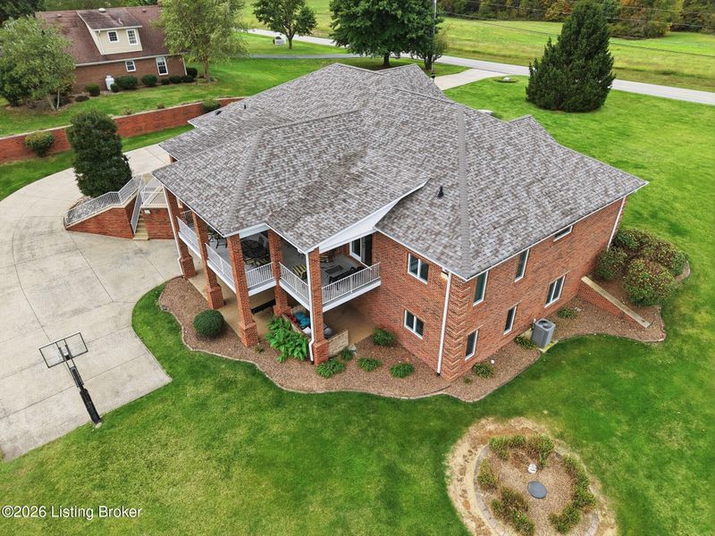 230 Roundtop Rd, Elizabethtown, KY 42701
