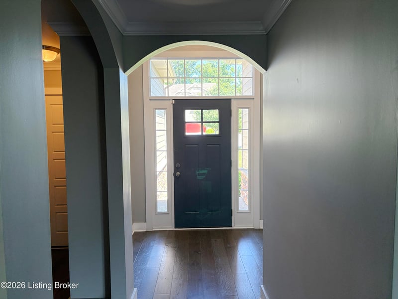 2304 Artisan Glen Ct, Fisherville, KY 40023