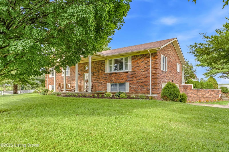 2304 Eminence Rd, Eminence, KY 40019