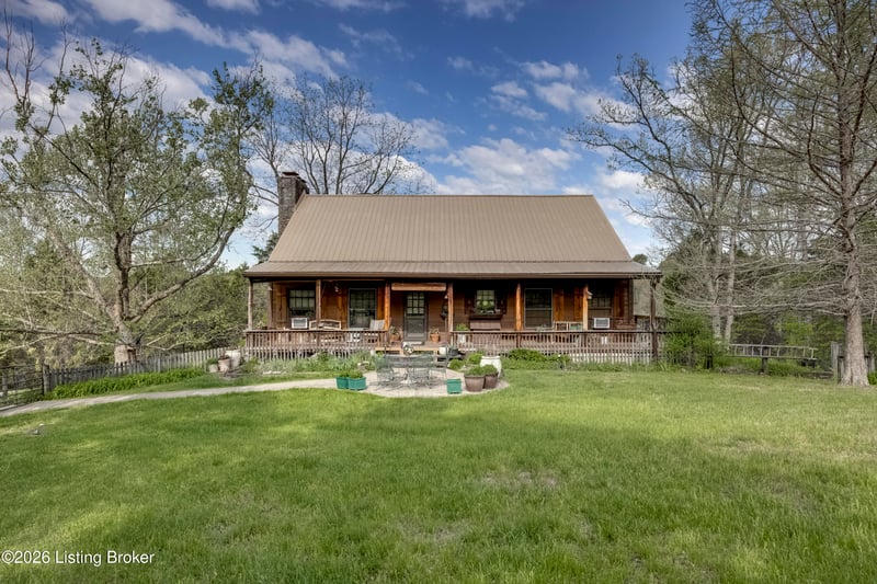 2305 Reuben Smith Rd, Loretto, KY 40037