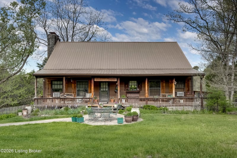 2305 Reuben Smith Rd, Loretto, KY 40037