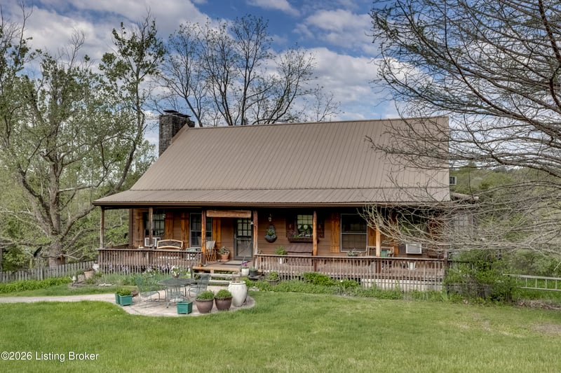 2305 Reuben Smith Rd, Loretto, KY 40037