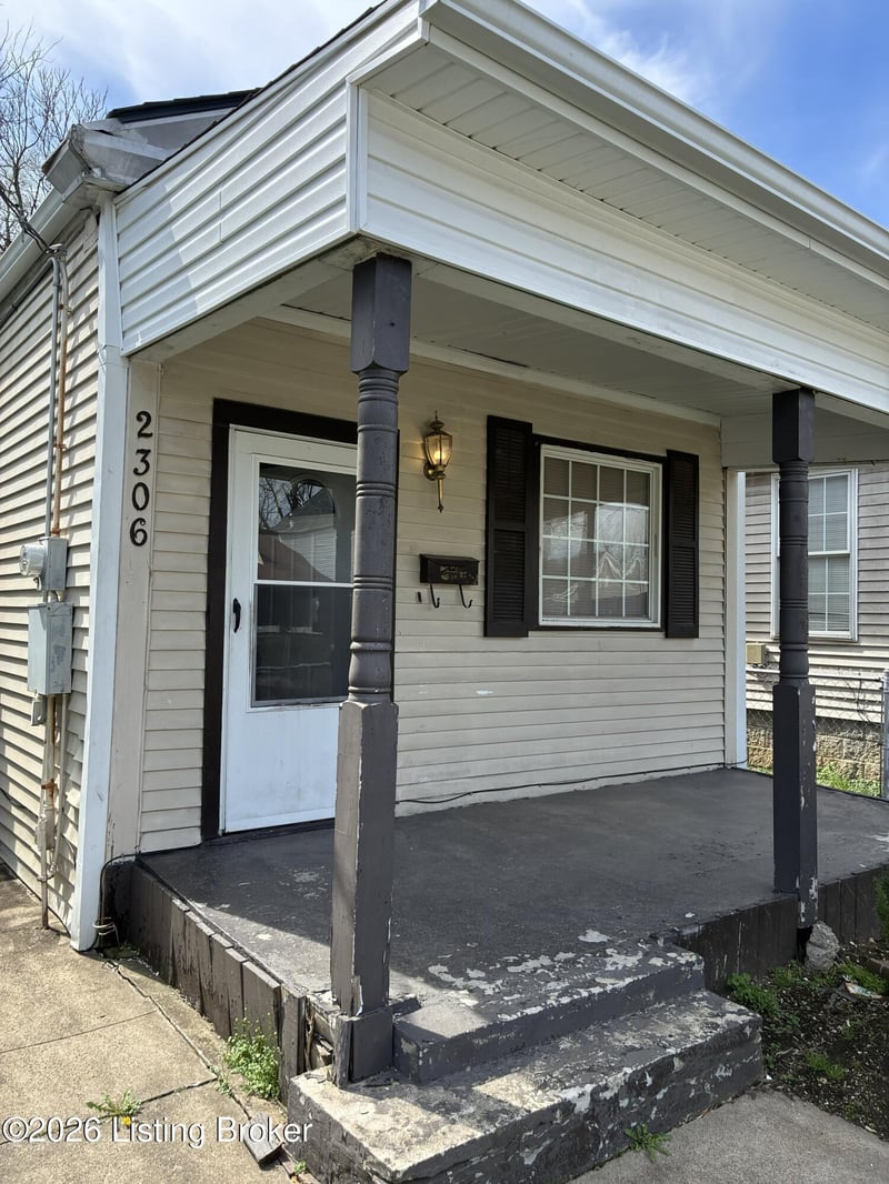 2306 W Burnett Ave, Louisville, KY 40210