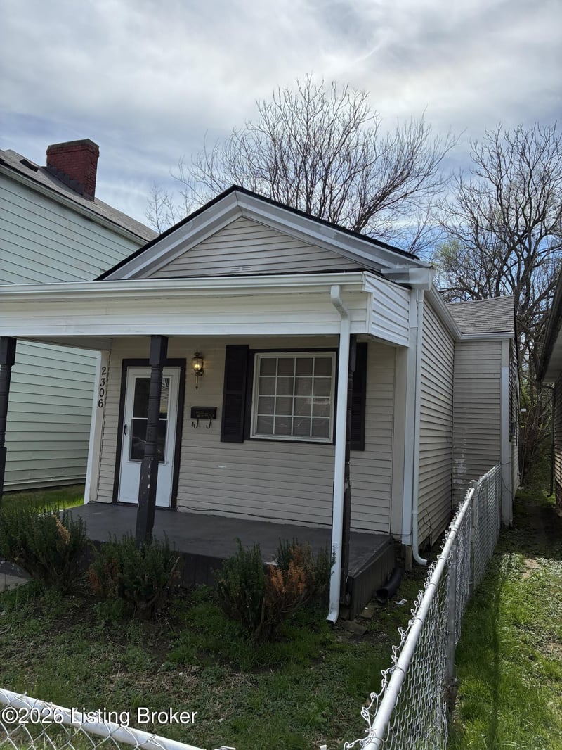 2306 W Burnett Ave, Louisville, KY 40210