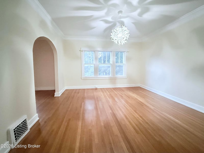 2306 Woodbourne Ave #APT 8, Louisville, KY 40205
