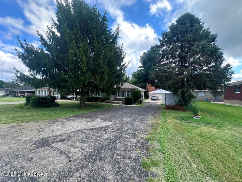 2310 Hardesty Ave, Louisville, KY 40216