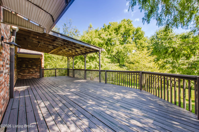 2316 Stannye Dr, Louisville, KY 40222