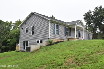 232 Meador Ln, Vine Grove, KY 40175