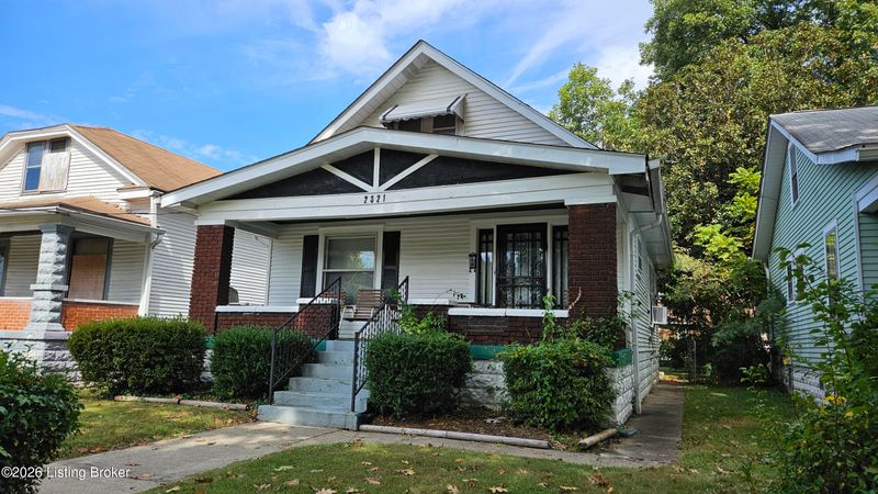 2321 Hale Ave, Louisville, KY 40210