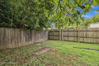 2325 Garfield Ave, Louisville, KY 40212