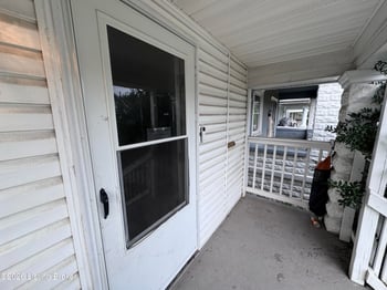 2329 W Oak St, Louisville, KY 40210