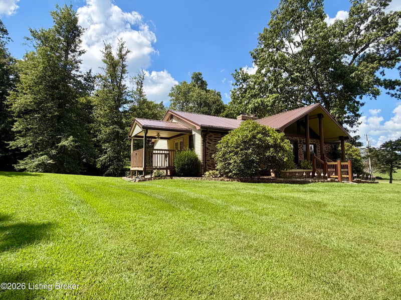 233 Berrytown Rd, Rineyville, KY 40162