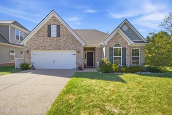 2330 Somersly Pl, Louisville, KY 40245