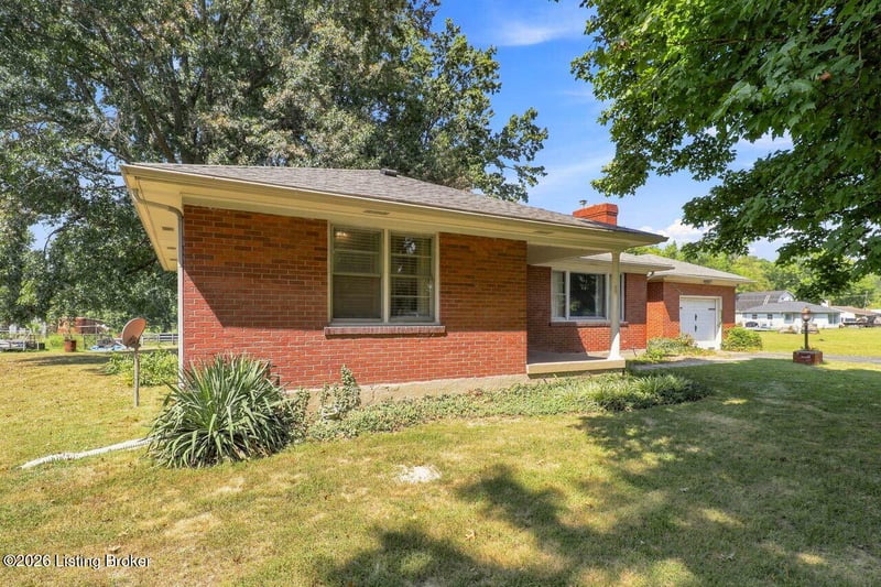 2337 Coral Ridge Rd, Brooks, KY 40109