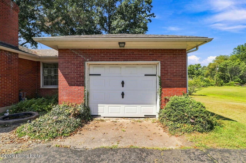2337 Coral Ridge Rd, Brooks, KY 40109