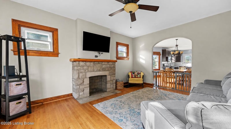 2339 Dorma Ave, Louisville, KY 40217