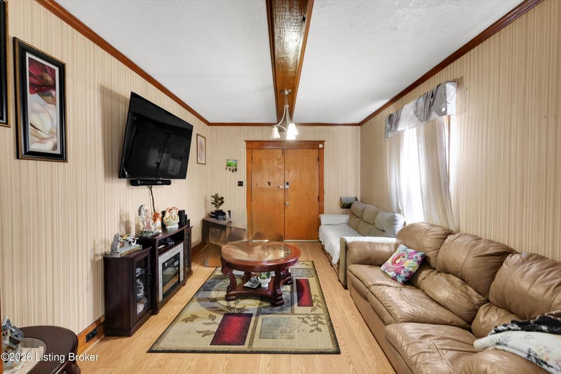 2343 Hale Ave, Louisville, KY 40210