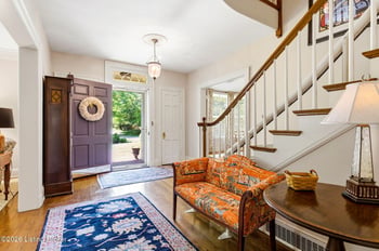 2343 Village Dr, Louisville, KY 40205
