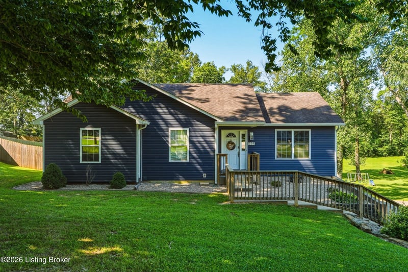 235 Fireside Dr, Brandenburg, KY 40108