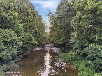 2350 Highgrove Rd, Coxs Creek, KY 40013