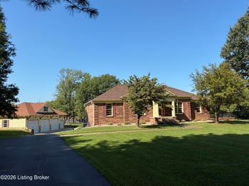 2400 Sir Roberts Way, Louisville, KY 40245