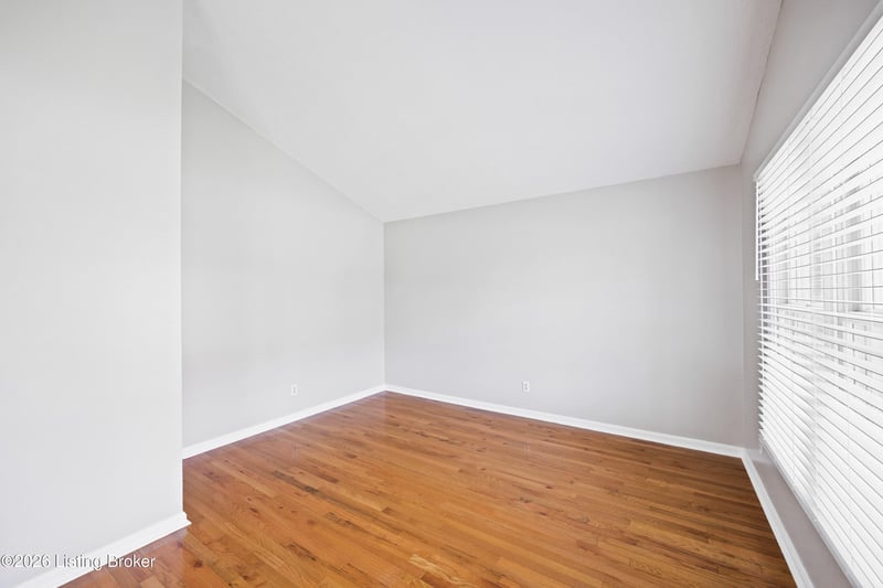 2403 7th Street Rd, Louisville, KY 40208