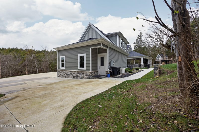 2405 Croake Station Rd, Springfield, KY 40069