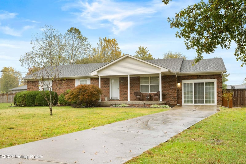 241 Emma Ct, Mt Washington, KY 40047