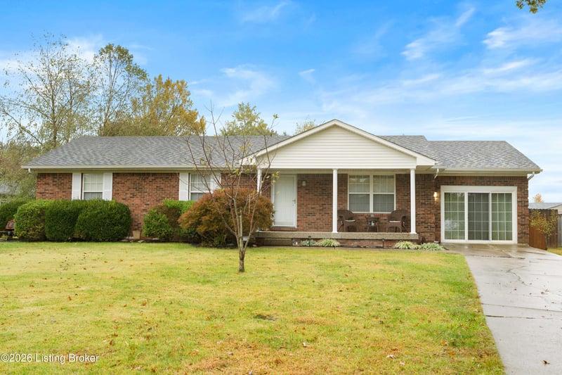 241 Emma Ct, Mt Washington, KY 40047