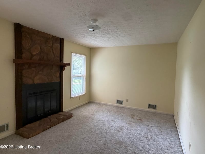 2410 Plum Run Rd, Bardstown, KY 40004