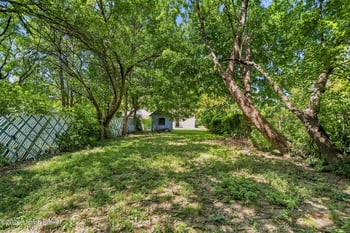 2411 S 5th St, Louisville, KY 40208