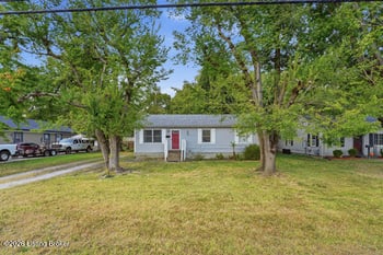 2413 Mercer Ave, Louisville, KY 40216