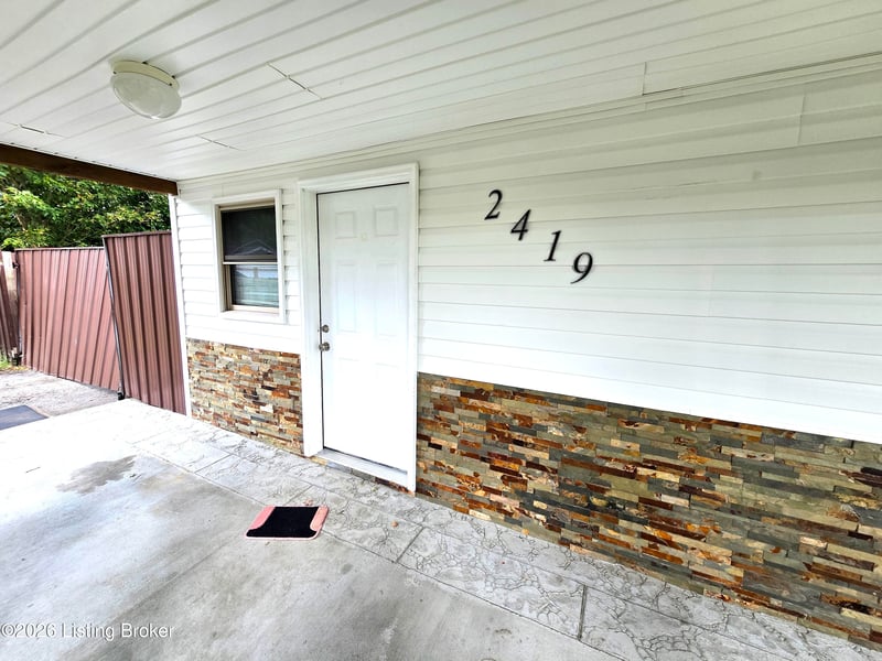 2419 Helen Ave, Louisville, KY 40216