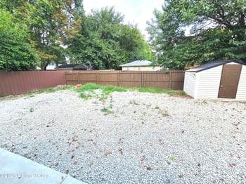 2419 Helen Ave, Louisville, KY 40216