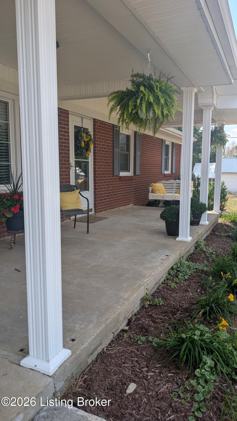 2420 Eastridge Cemetery Rd, Columbia, KY 42728